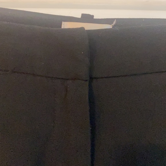 Marco New York Black Cuffed Trouser Style Capris - Picture 3 of 9